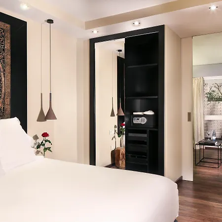 Hotel Gran Derby Suites, A Small Luxury Of The World 4*