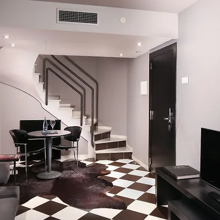 Gran Derby Suites, A Small Luxury Of The World Hotel Barcelona