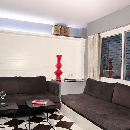 Hotel Gran Derby Suites, A Small Luxury Of The World