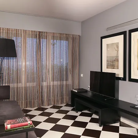 Gran Derby Suites, A Small Luxury Of The World 4*