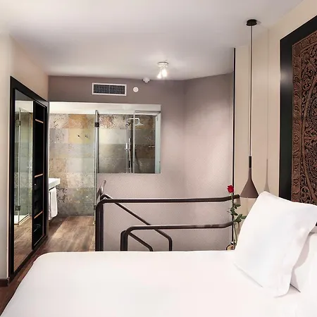 Hotel Gran Derby Suites, A Small Luxury Of The World