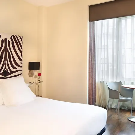 Hotel Gran Derby Suites, A Small Luxury Of The World
