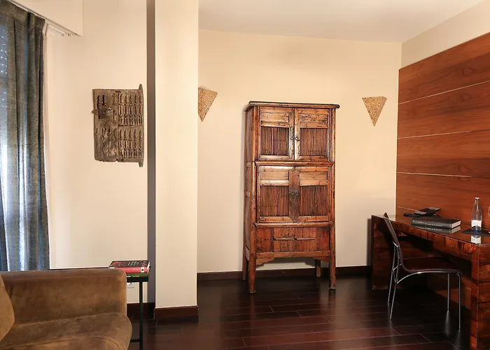 Gran Derby Suites, A Small Luxury Of The World Hotel Barcelona