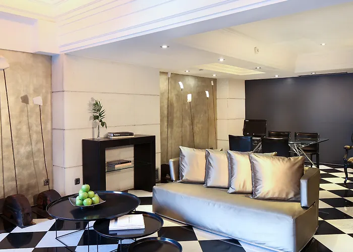 Hotel Gran Derby Suites, A Small Luxury Of The World