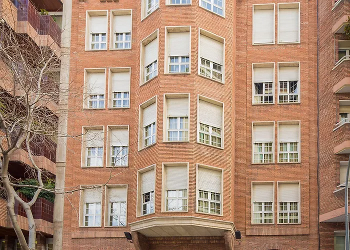 Gran Derby Suites, A Small Luxury Of The World Hotel Barcelona