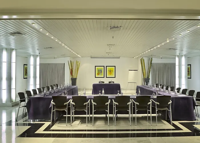 Hotel Gran Derby Suites, A Small Luxury Of The World